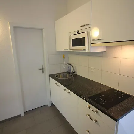 Apartment Swiss Star Oerlikon *