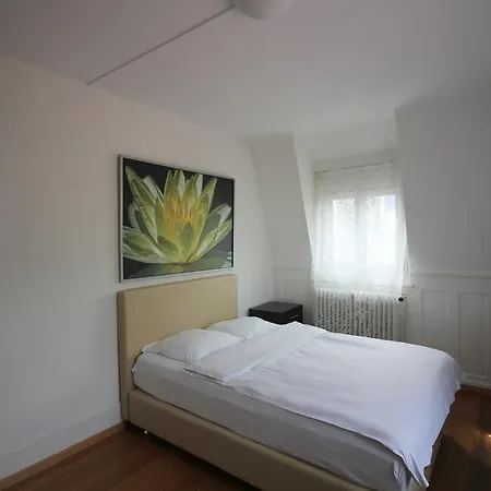 Apartment Swiss Star Oerlikon